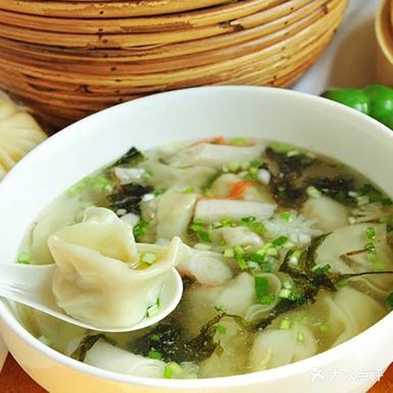 卢记沉湎骨头馆