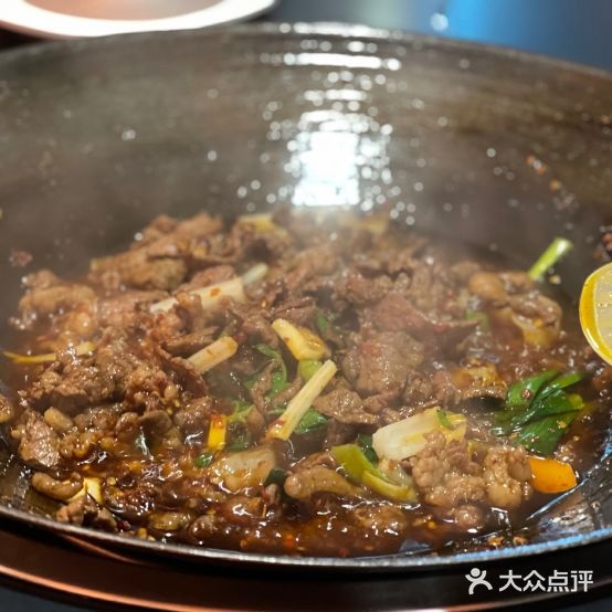 牛土司·地摊现炒干锅烤肉(万达店)