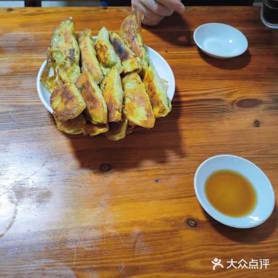 毛妈大锅贴水饺