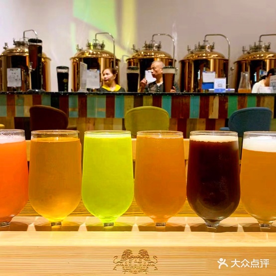 6号精酿狮(家乐福天下店)