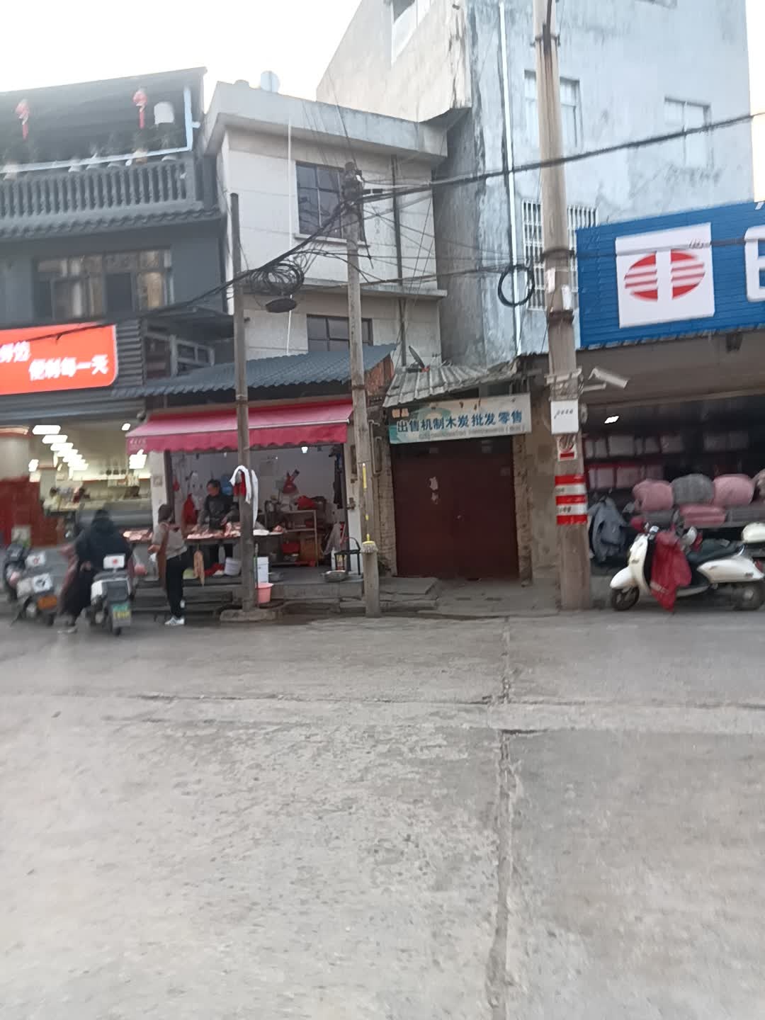出售机制木炭批发零售