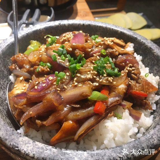 烤迎春果木碳火烤肉(云岩万达店)