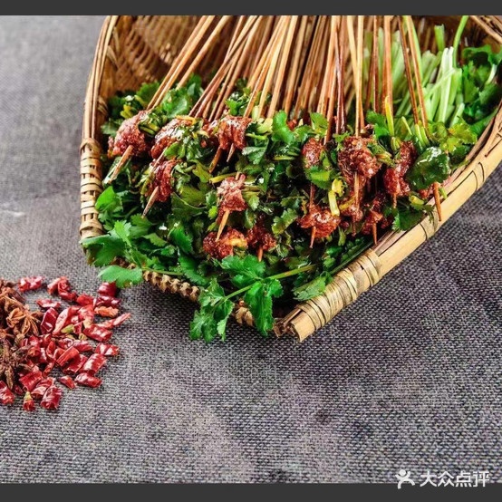 牛华绿缘串串火锅