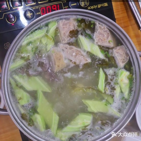 张师傅老牌猪肚火锅