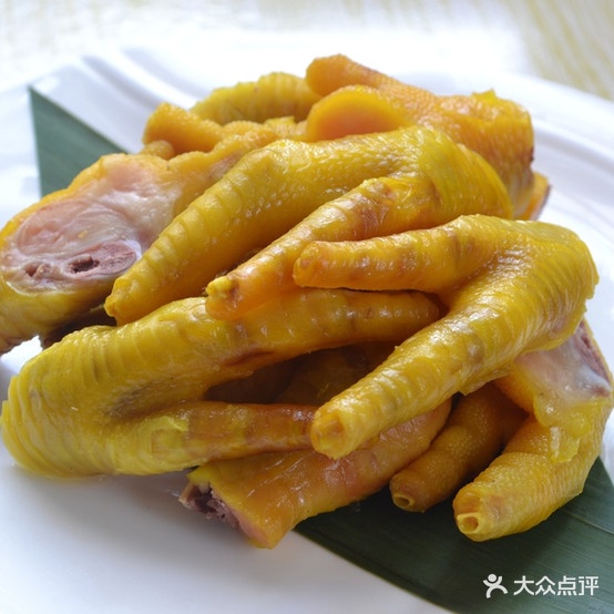 粤江烧鹅熟食店