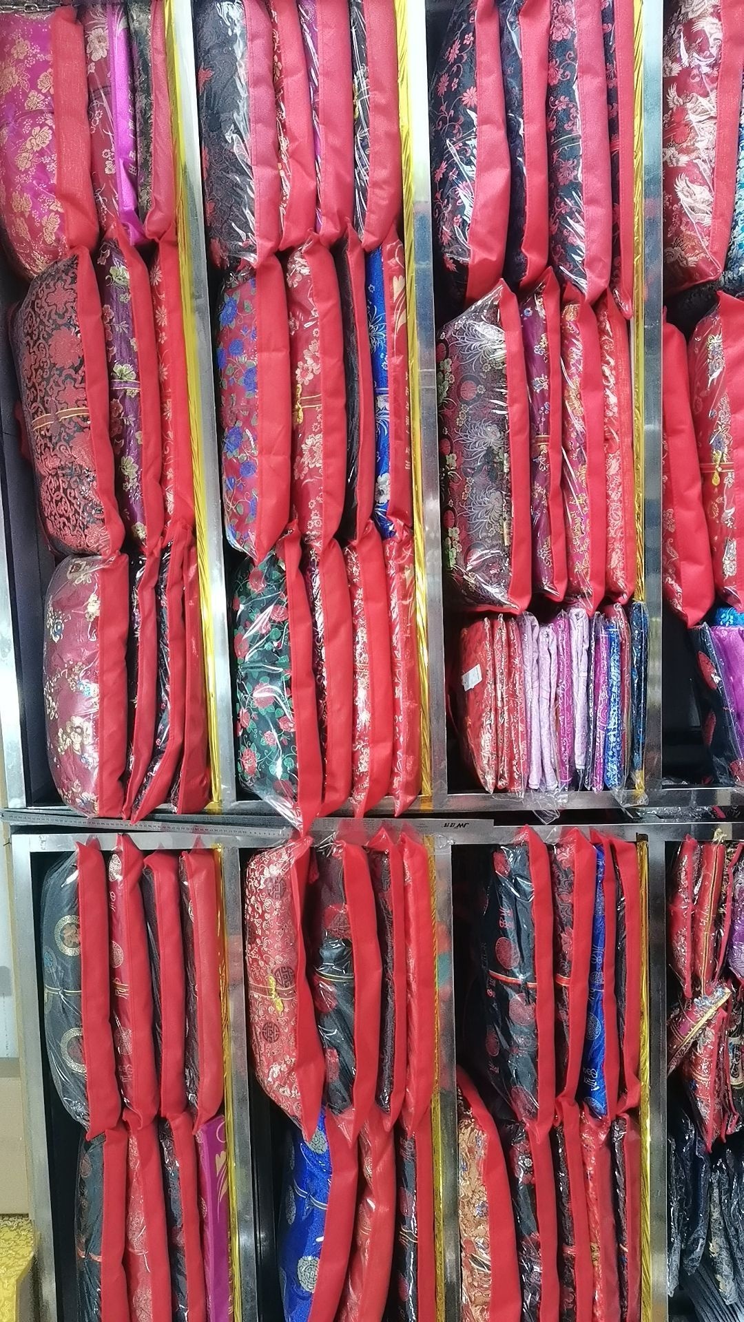 登仙殡葬用品店