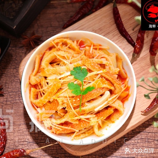 尚瘾私房秘制小龙虾(昭乌达路店)