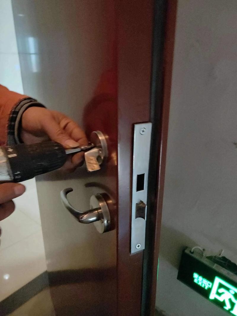 荆门市吕氏开锁换锁