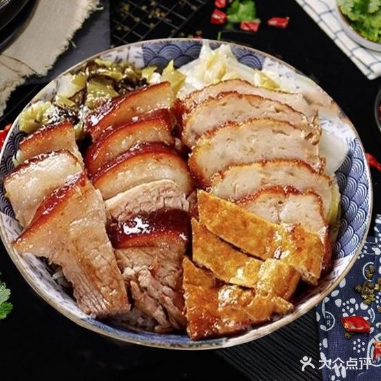裕隆正宗隆江猪脚饭