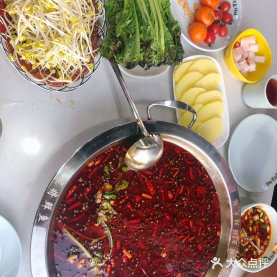 蜀家将·鲜鱼鲜娃火锅(大关邑店)