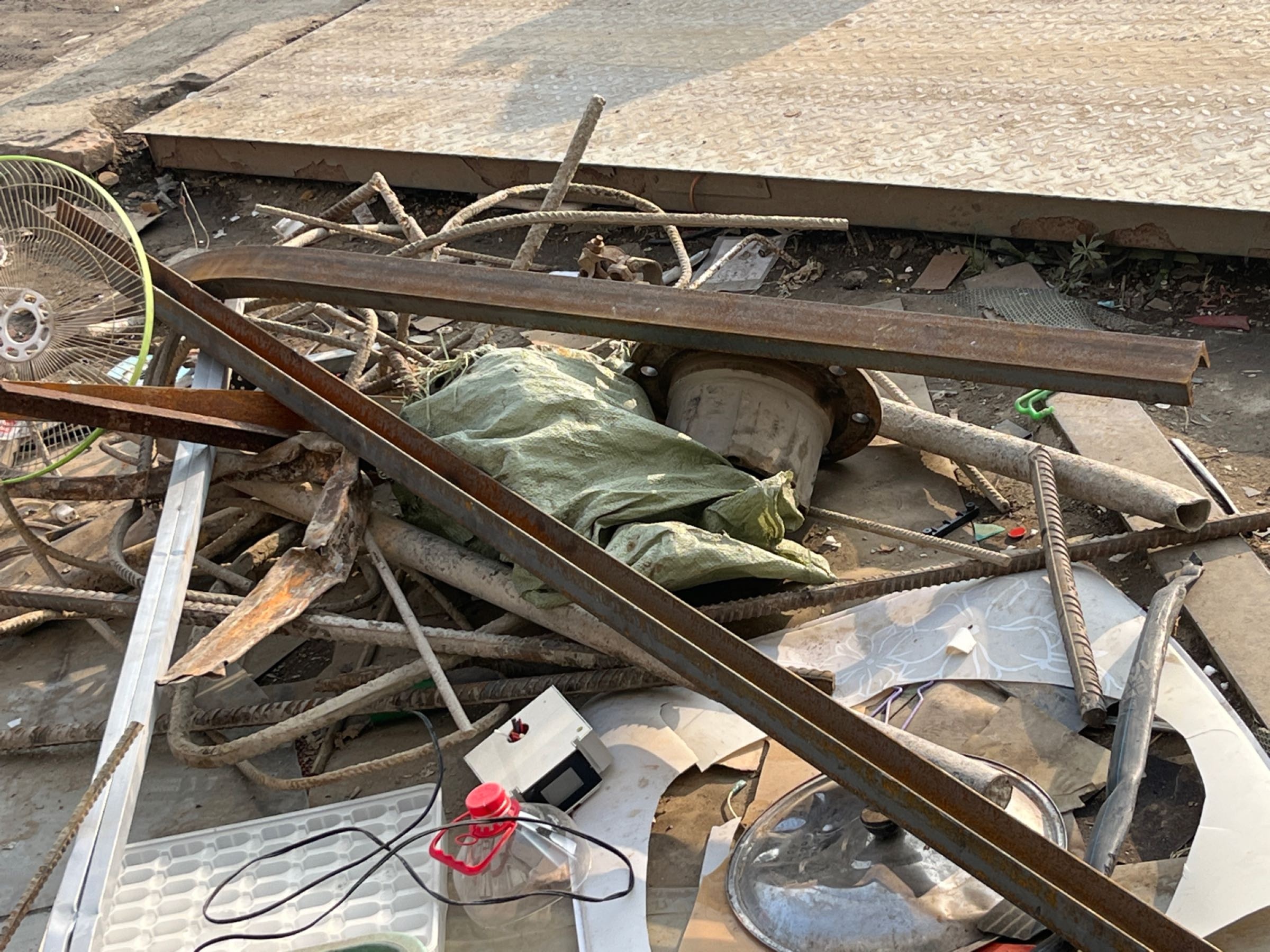 宝聚废品回收站