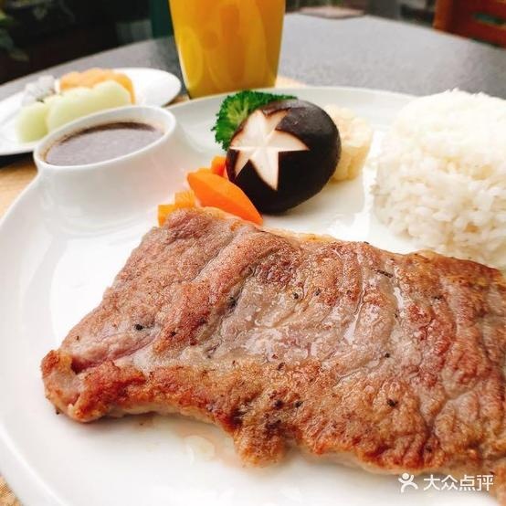 华辰国际大酒店自助餐(桂馥大道店)
