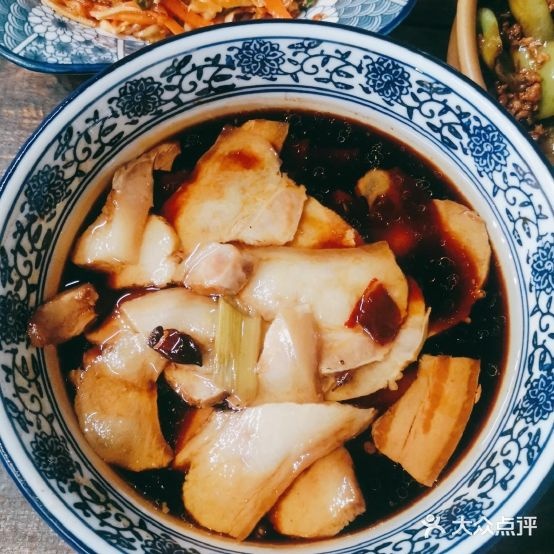 老白食堂·海鲜酸菜锅