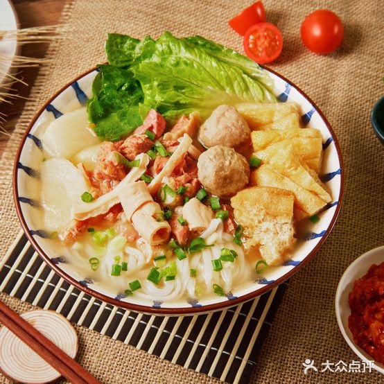 肆爷牛杂(爱琴海店)
