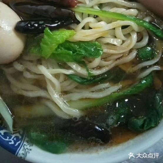 牛师傅正宗牛肉板面馆