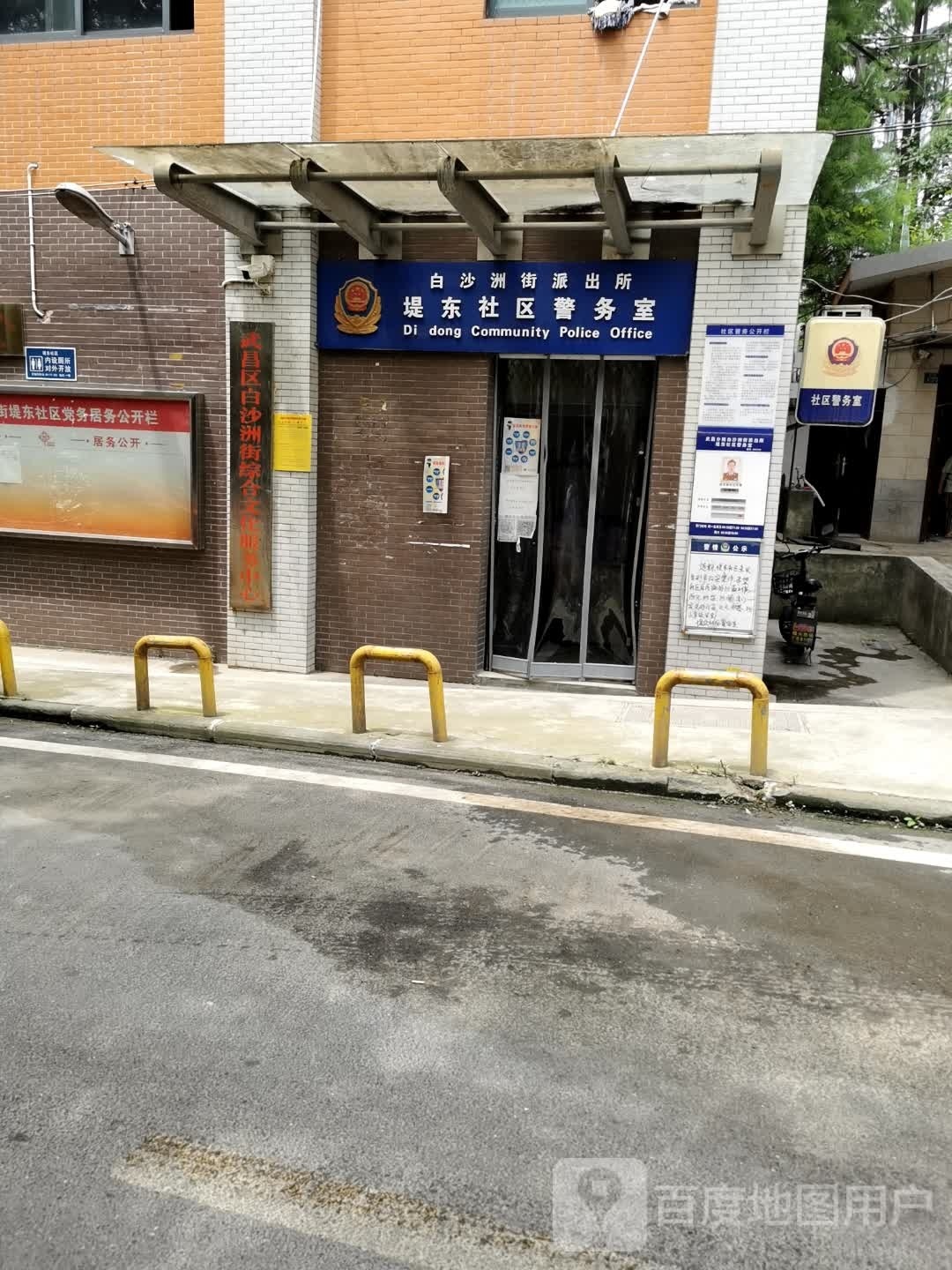 武汉市武昌区武金堤路堤东大楼(万福林)西侧