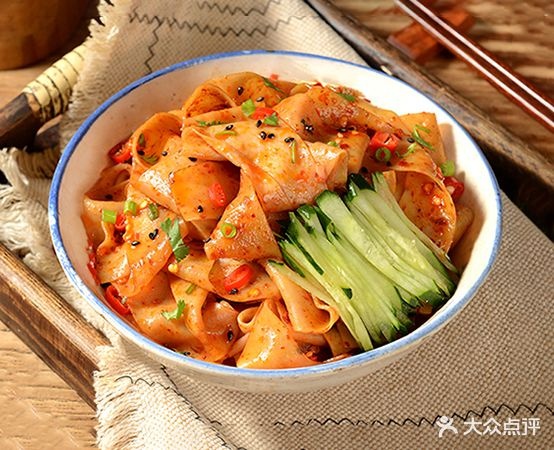 脱骨鸡爪(自强街店)