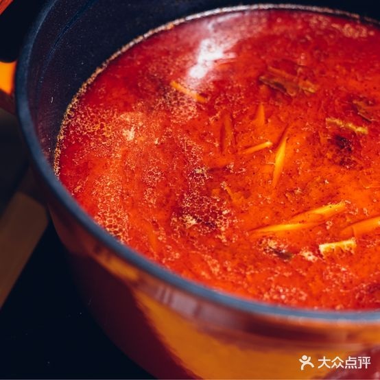 自由泰·冬阴功烤肉与酒(时代天街店)