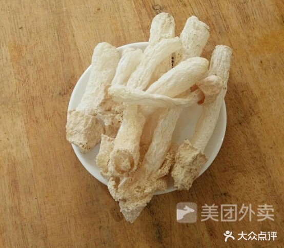 贵阳鱿鱼炖鸡(洪山店)