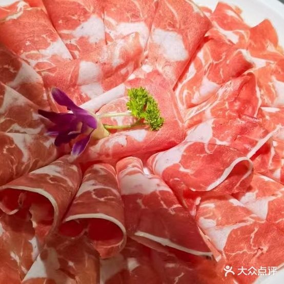 点六事半饫皇火锅