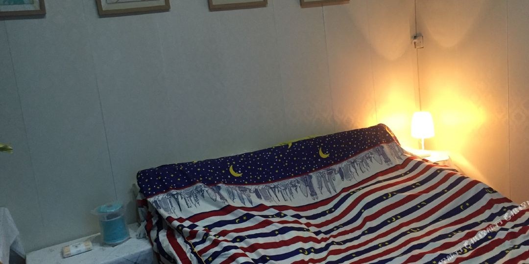 江门hilisa9903特色民宿(2号店)