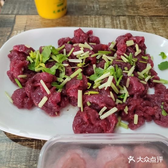 如锦牛肉火锅店