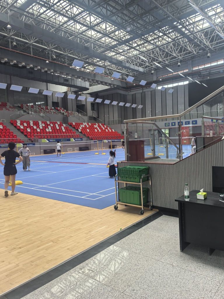 缙云县壶镇镇羽毛球球馆