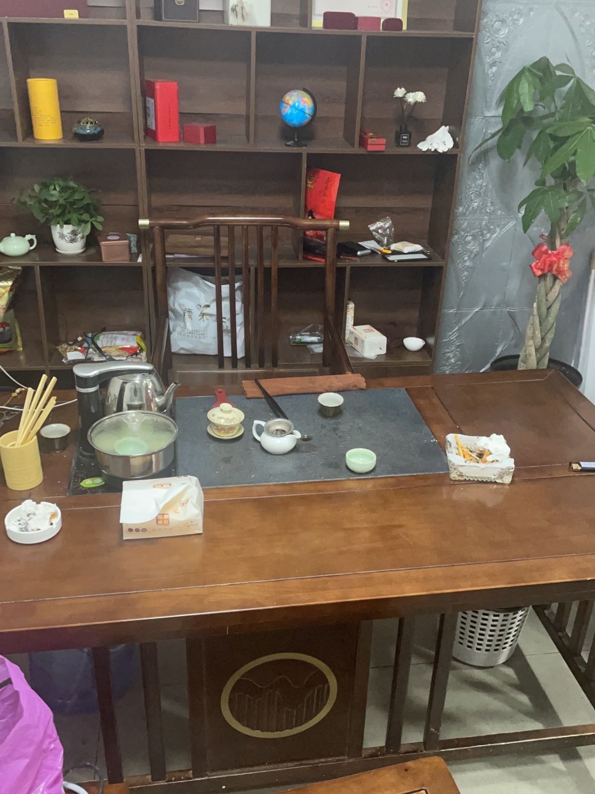 黄金回收行(殿前三路店)