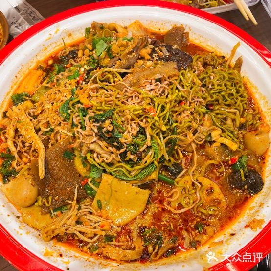 东伢镌风厂盘盘麻辣拌