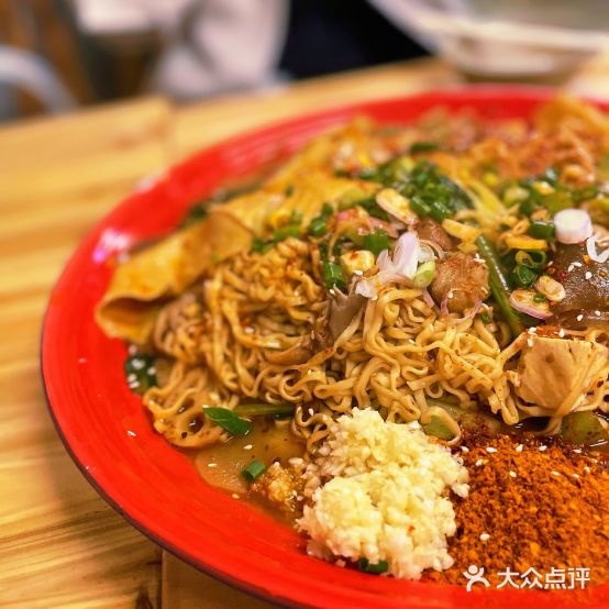 雾东东·干拌老麻辣烫(大坪正街店)