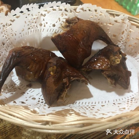 周小厨海鲜烧烤店