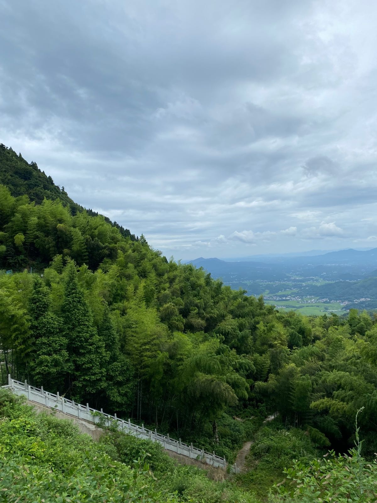 玉池山名声风景区