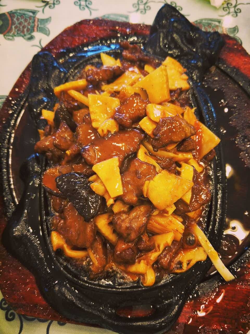 满盆香水煮鱼(成府路店)