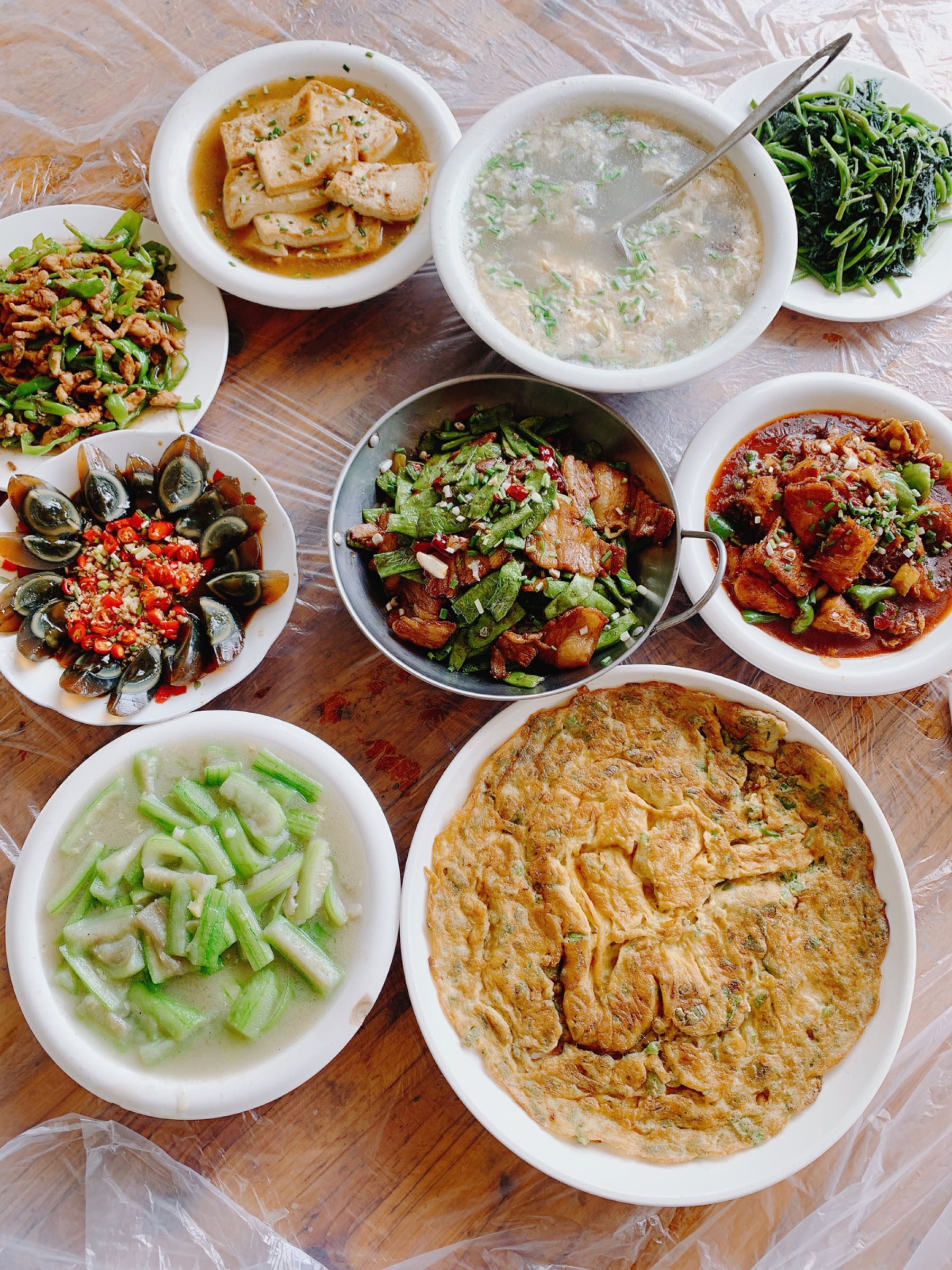 盼盼湘菜馆
