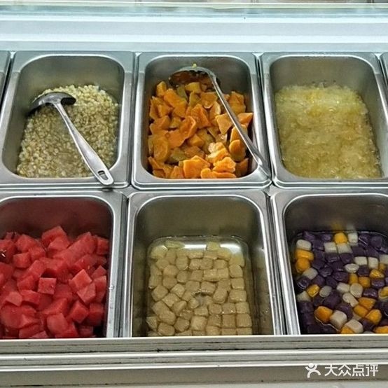 佰鲜缤·铁锅炒饭·口水鸡烧烤肉饭(洛阳店)