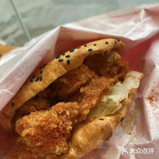 塔镲溱汀斯中国汉堡(龙湖西辰天街店)