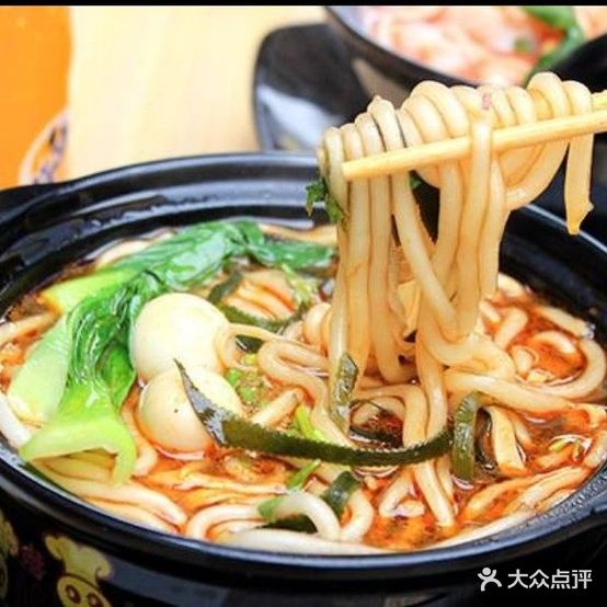魏三少凉皮牛肉馍