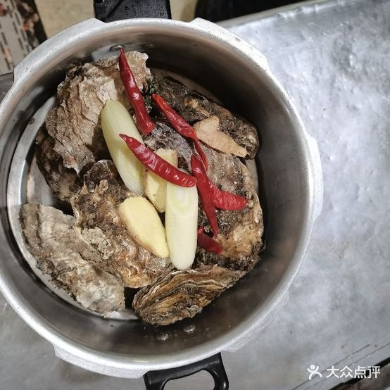 天下蚝情特色烤烧