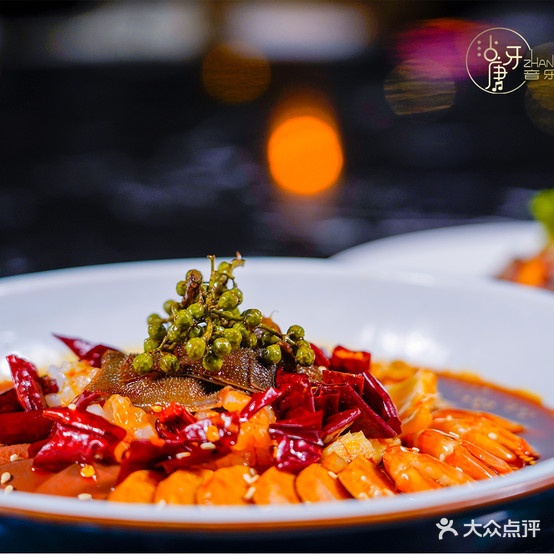 辣猫龙虾旗航店·湘菜·烧烤(万丰路店)