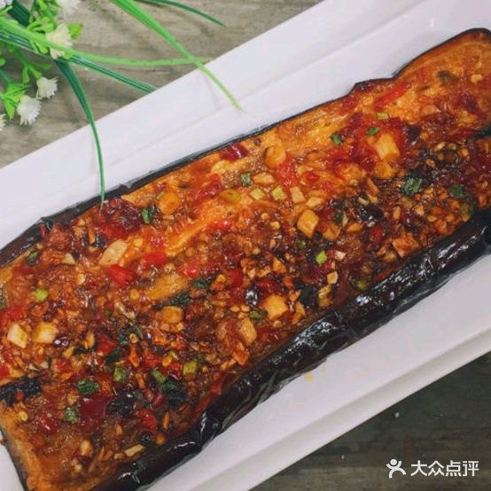 进淄赶烤·淄博烧烤·国潮小馆