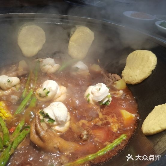 小村长东北铁锅炖