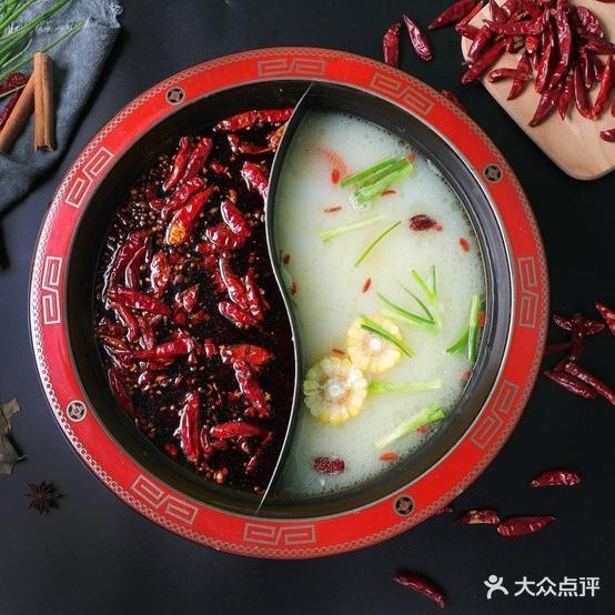 蜀九门老火锅