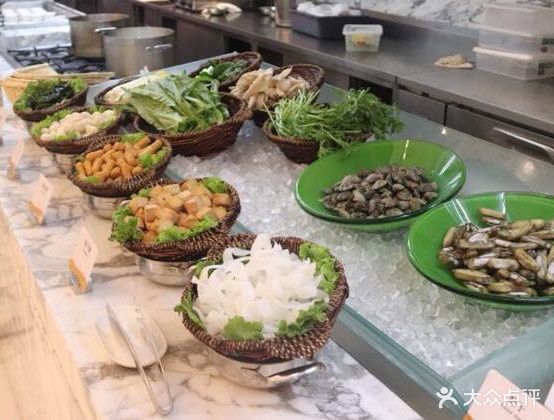 奥森酒店-蓝湾海鲜自助餐厅