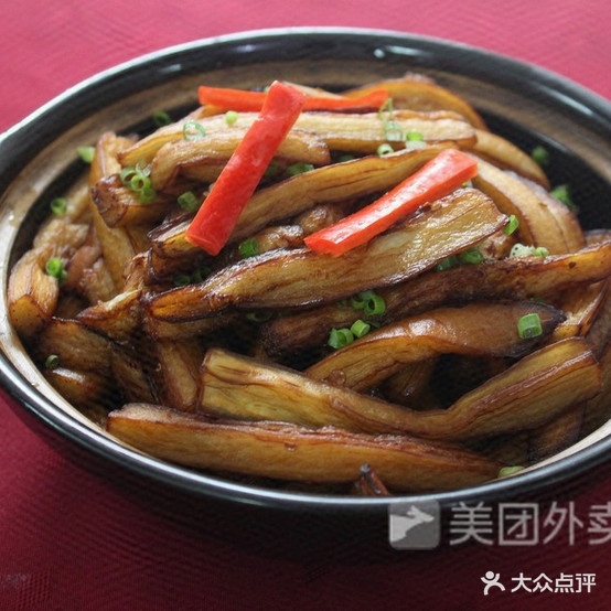 万明美食店