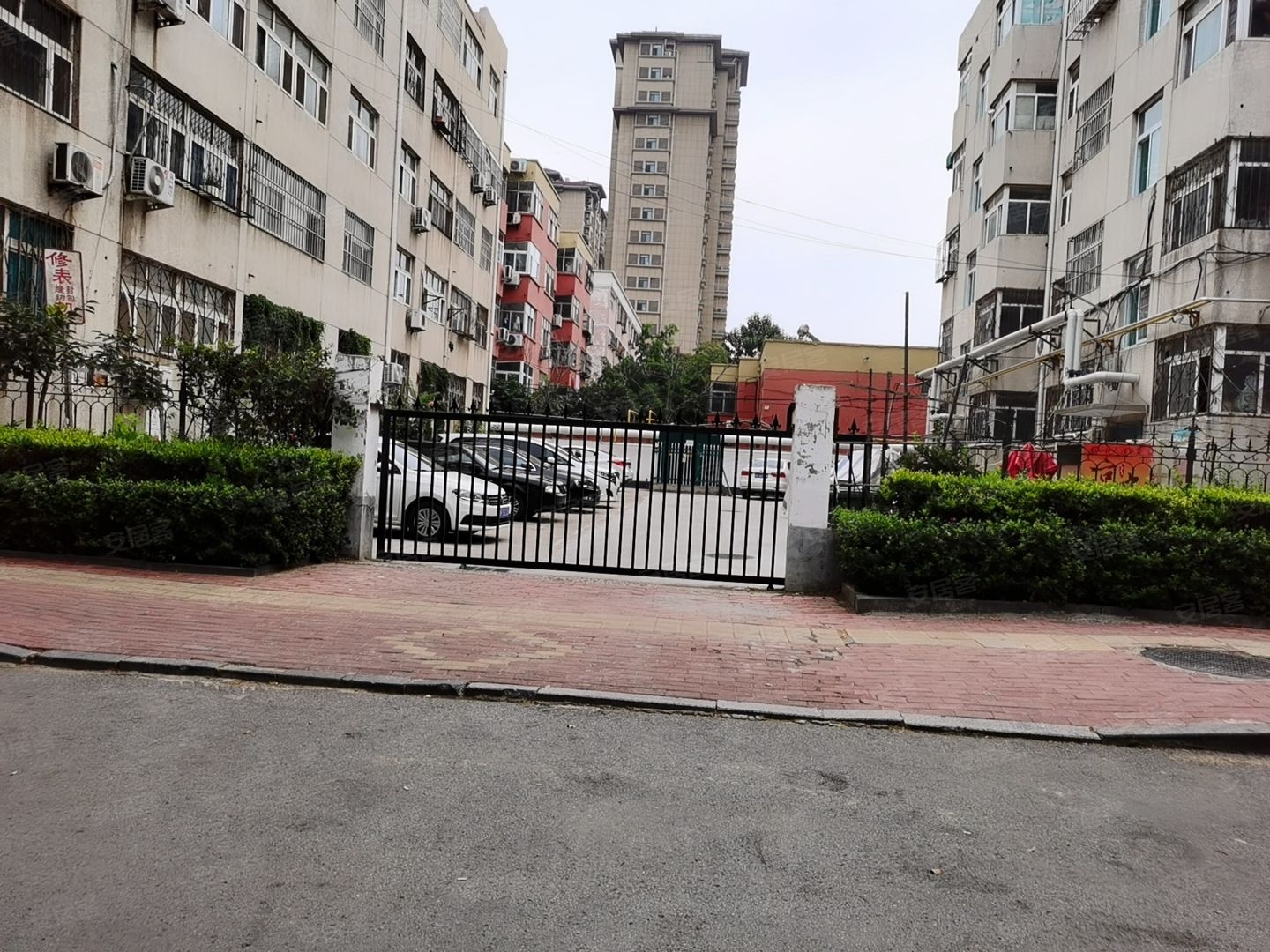 聊城市建行家属院