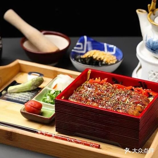 鳗鱼家·烧鸟·深夜使堂(金源购物中心店)