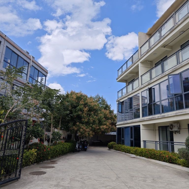 香水湾众星院子