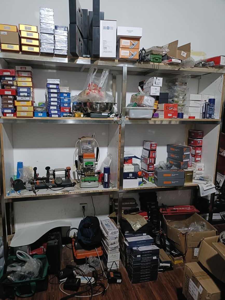 刘师傅锁具管道疏通服务部