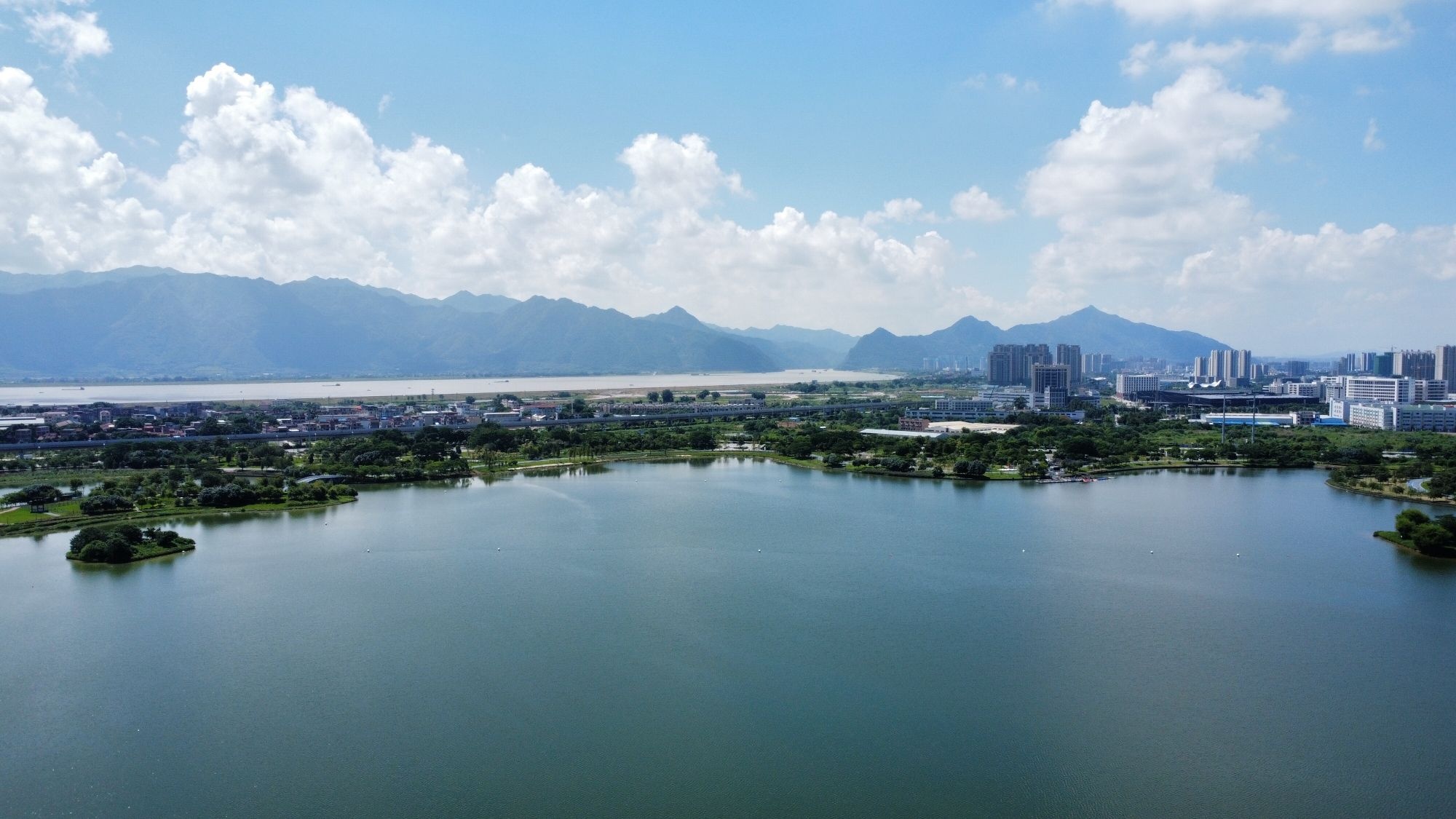 砚阳湖景区