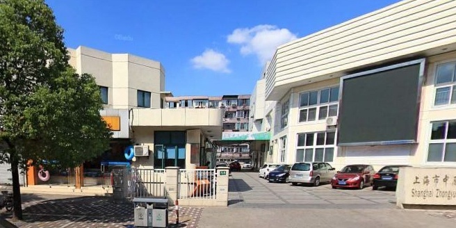 上海市中原体育场游泳馆